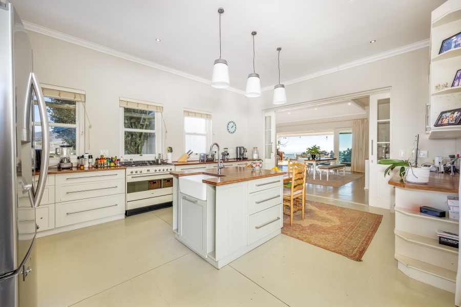 5 Bedroom Property for Sale in Stellenbosch Farms Western Cape